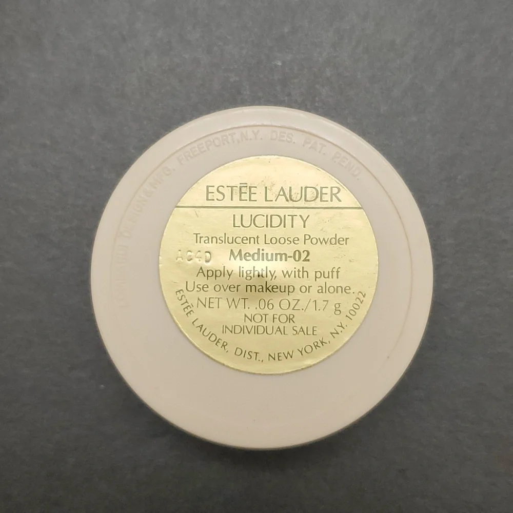 COPY - Estēe Lauder Loose powder Lucidity